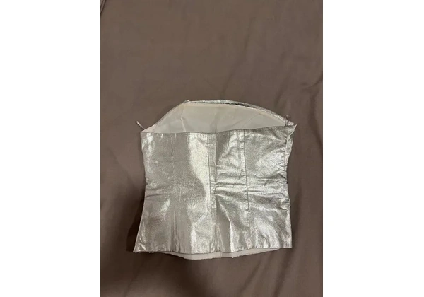 Cropped Metálico Zara