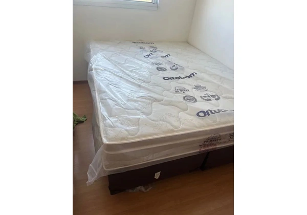 Colchão ARTECH Queen Size mais cama Box