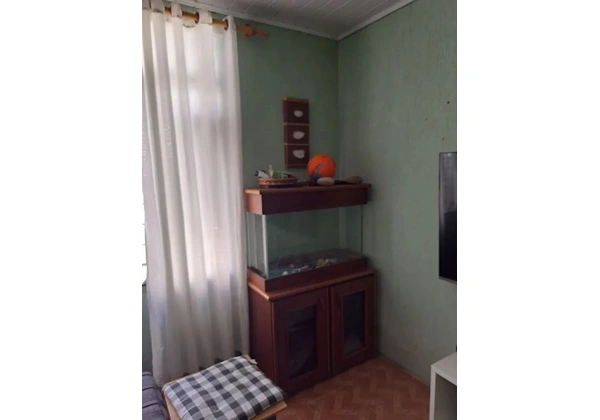Aquário de água doce com armário