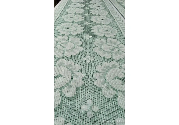 Caminhos De Mesa de Renda SUZIGAN (ideal para decoração de mesas, armários e aparadores)