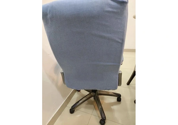 Cadeira diretor por 250, 00
