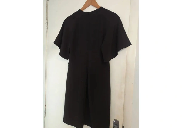 Vestido preto forever 21 M