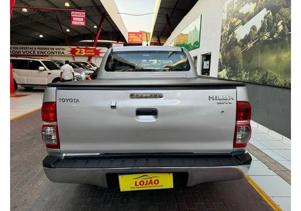 TOYOTA HILUX CD SRV D4-D 4x4 3.0 TDI Diesel Aut