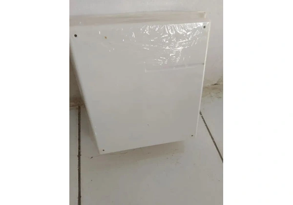 Armário plástico pra banheiro