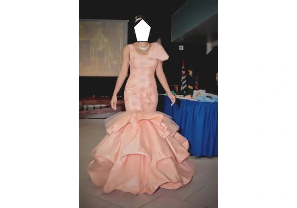 COLEÇÃO DE VESTIDO DE TCC - ALTA COSTURA - INSPIRADO EM MARIA ANTONIETA