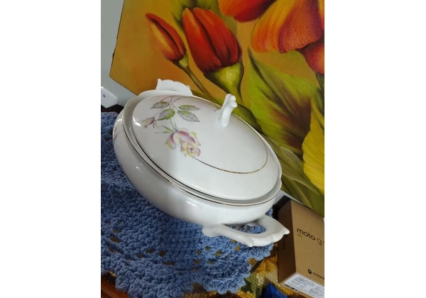 Sopeira de porcelana Steatita
