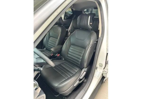 Nissan Kicks exclusive 2022