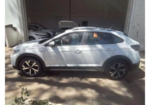 Volkswagen Nivus 2024 1.0 200 tsi total flex highline automático