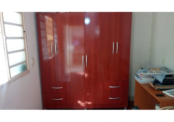 Guarda roupas casal em venda nova entrega com taxa
