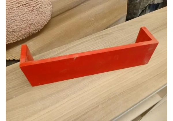 Prateleira em Madeira Laranja 10 cm x 40 cm x 10 cm