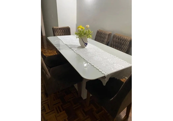 Mesa de Jantar para 6 pessoas