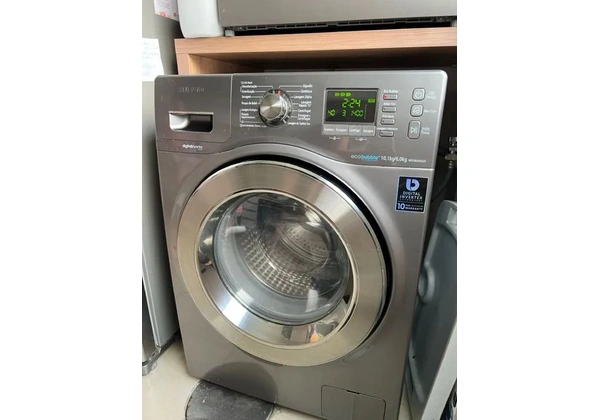 Lavadora de Roupas Samsung Eco Bubble 10, 1kg