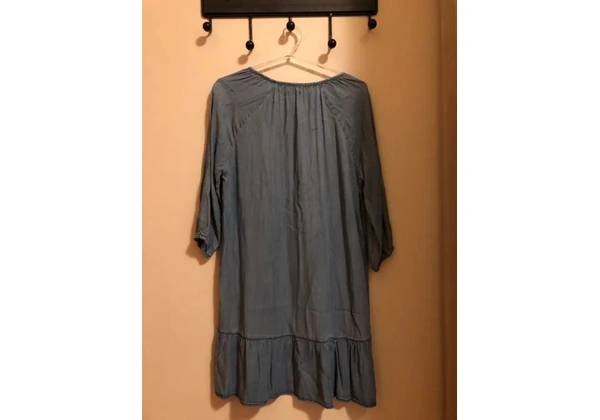 Vestido jeans com amarração
