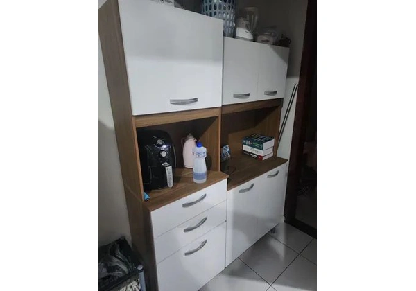 Vendo armario de cozinha em MDF.