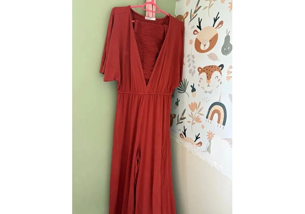 Vestido e macacão kit