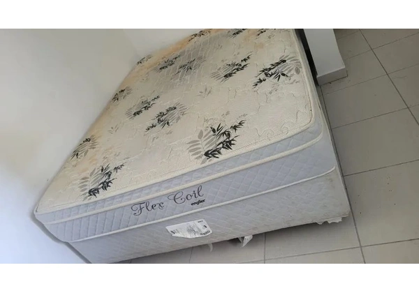 Cama Casal Box + Colchão