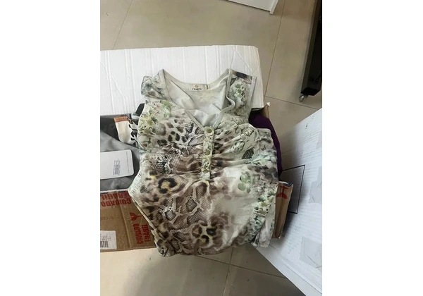 Lote de roupas novas para brechó
