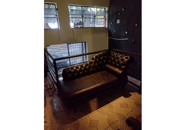 divã preto