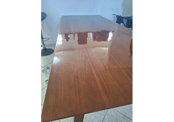 Mesa de Jantar 8 Lugares em Madeira Lótus