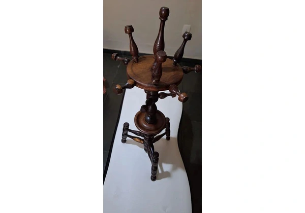 Cabideiro de mesa antigo raridade