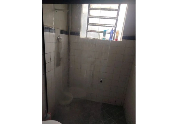 Vendo Box de banheiro
