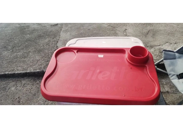 Bandeja 7 reais cada