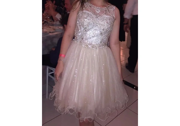 Vestido de festa / casamento / formatura P dourado bege champagne