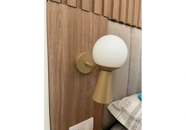 Vende-se Kit com 2 Arandelas