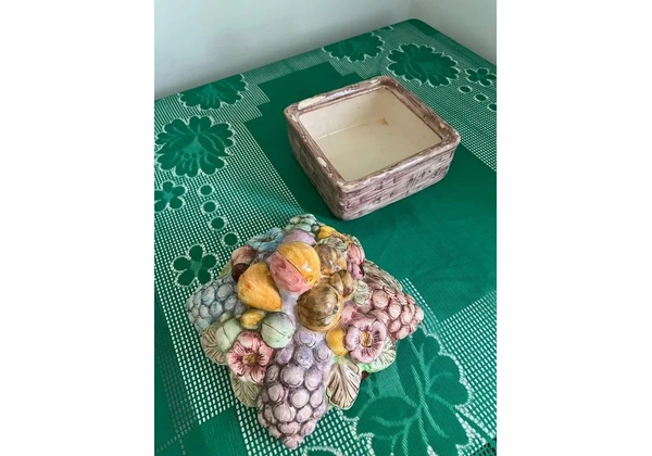 Decoração Fruteira Porcelana 20x18 cms -Antiga (crédito, débito, Pix e PicPay )