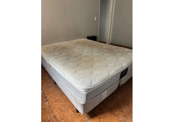 Cama Box + colchão queen KiNG STAR