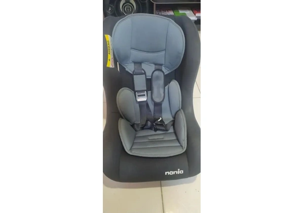 Bebê conforto e cadeirinha de 0 kg a 25 kg, excelente estado