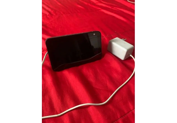 Alexa Echo Show 8 Alexa 2 Geração Smart Display HD de 8