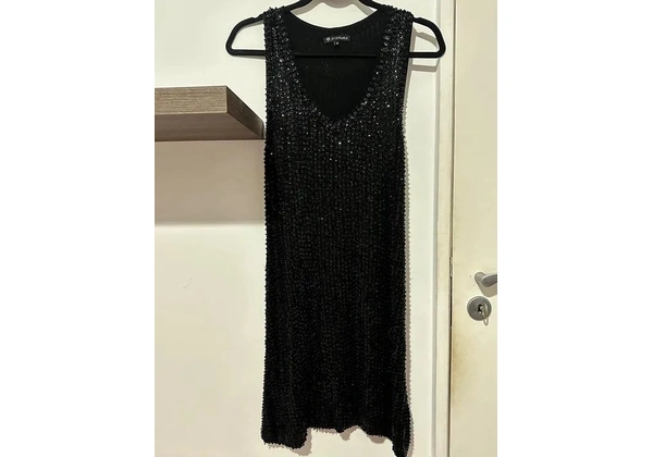 Vestido Le Lis Blanc Paetê Preto Brilho