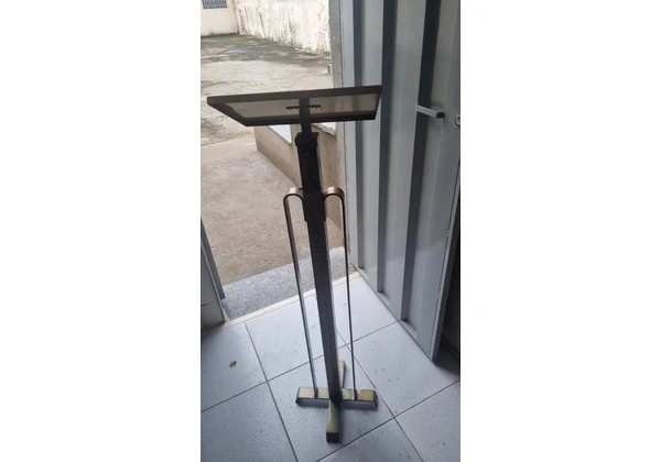 Pulpitos de Metal Para Igreja.