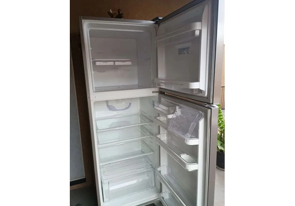 Refrigerador 475 litros semi nova