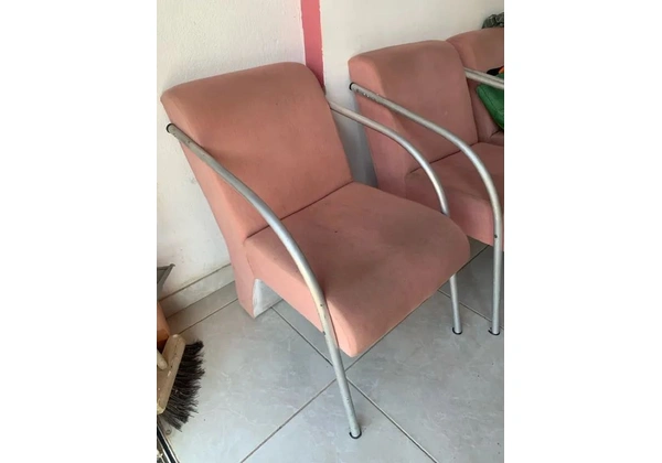 Poltrona semi nova em perfeitas condições