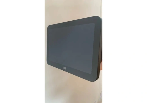 Echo Show 8 (3° geração-ultima)-NOVO, comprado EUA