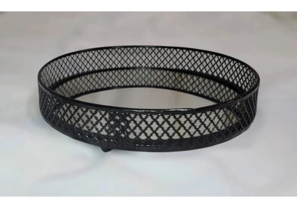 Bandeja Espelhada Redonda Em Metal Barcelona 25x5cm.<br>