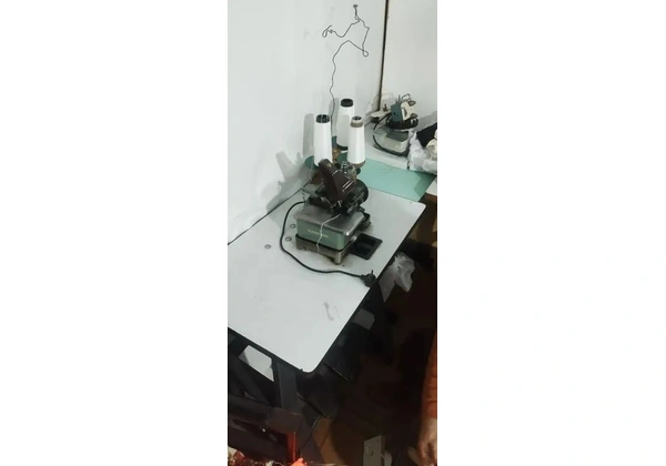Overloque máquina de costura