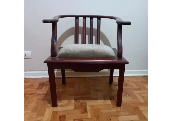 Cadeiras poltronas vintage antigas peroba maciça