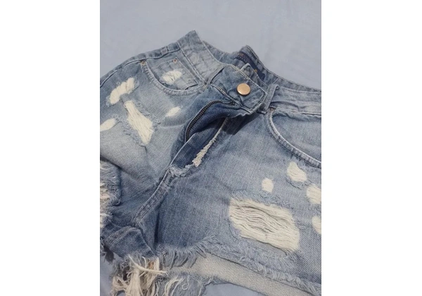 Short jeans tamanho 38