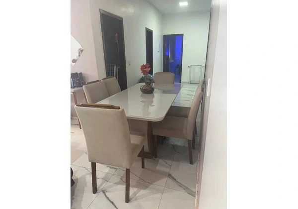 Mesa de jantar - 6 lugares