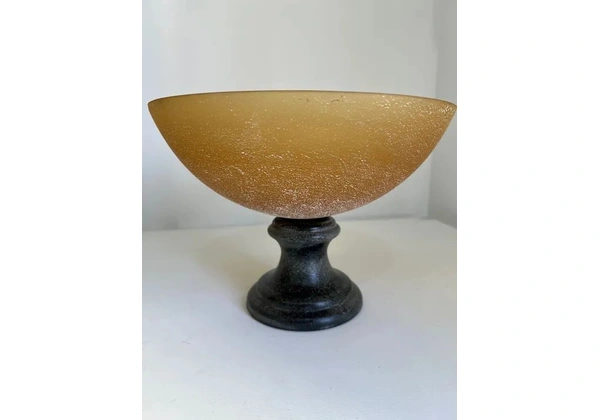 Fruteira de vidro com pé de ferro 21x30 cms Antiga(crédito, débito, Pix e PicPay)