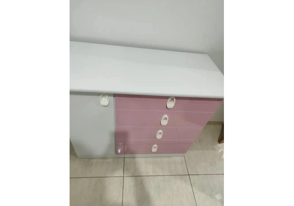 Vendo cômoda infantil no precinho pra ir logo!!!!!