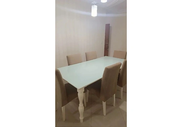 Mesa de Jantar 6 lugares com cadeiras - Branca - Muito conservada