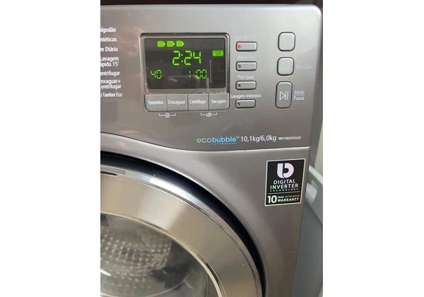 Lavadora de Roupas Samsung Eco Bubble 10, 1kg