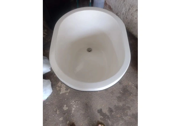 BANHEIRA/OFURÔ ADULTO.