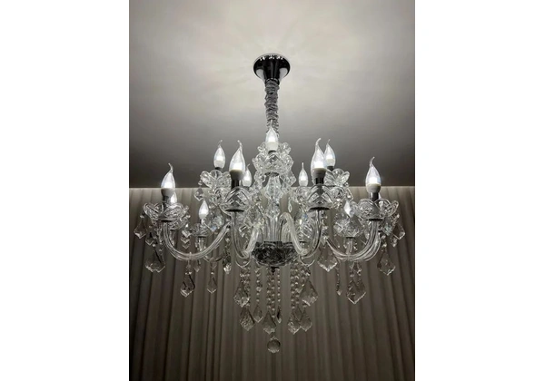 Lustre com 15 lâmpadas led vela Philips