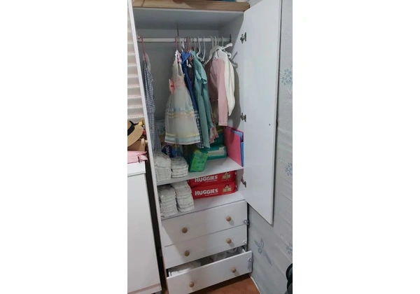 Lindo Guarda Roupa Infantil