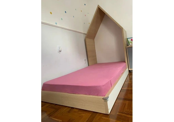 CAMA MONTESSORIANA